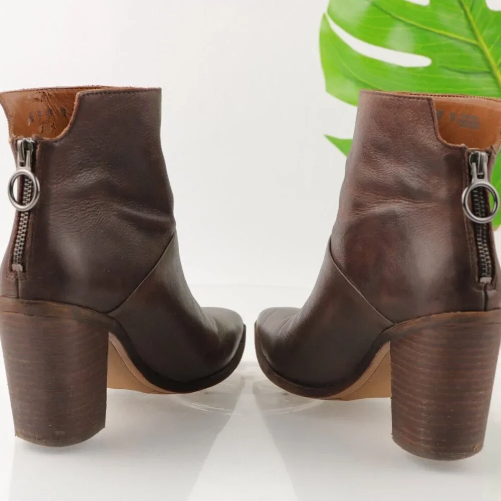 Franco Sarto Women's Mack Boot Size 7 Pointed Block Heel Brown Leather Comfy - Picture 9 of 12